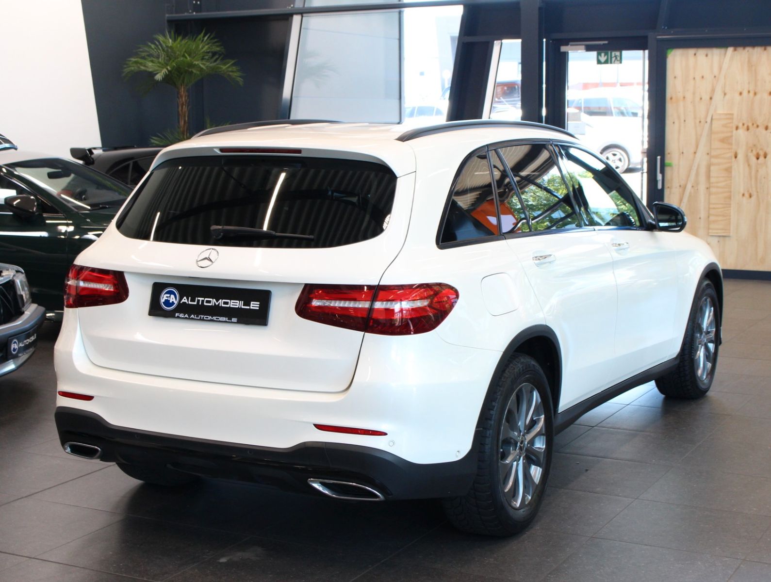 Fahrzeugabbildung Mercedes-Benz GLC 350 d 4MATIC AMG Line *PNRM*Kamera*AHK