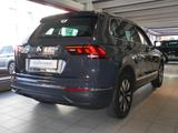 Volkswagen Tiguan MOVE 1.5 TSI DSG Navi LED - Volkswagen Tiguan mit Benzin-Antrieb: Geländewagen, Automatik