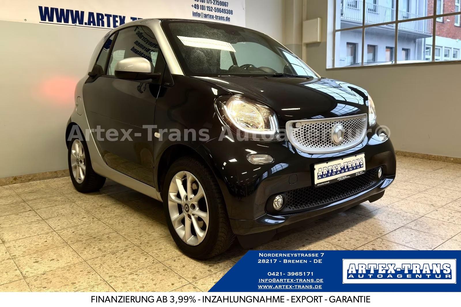 Smart ForTwo Coupe /NAV/SITZH/PANO/KLIMAAUT/TEMPOM/ALU