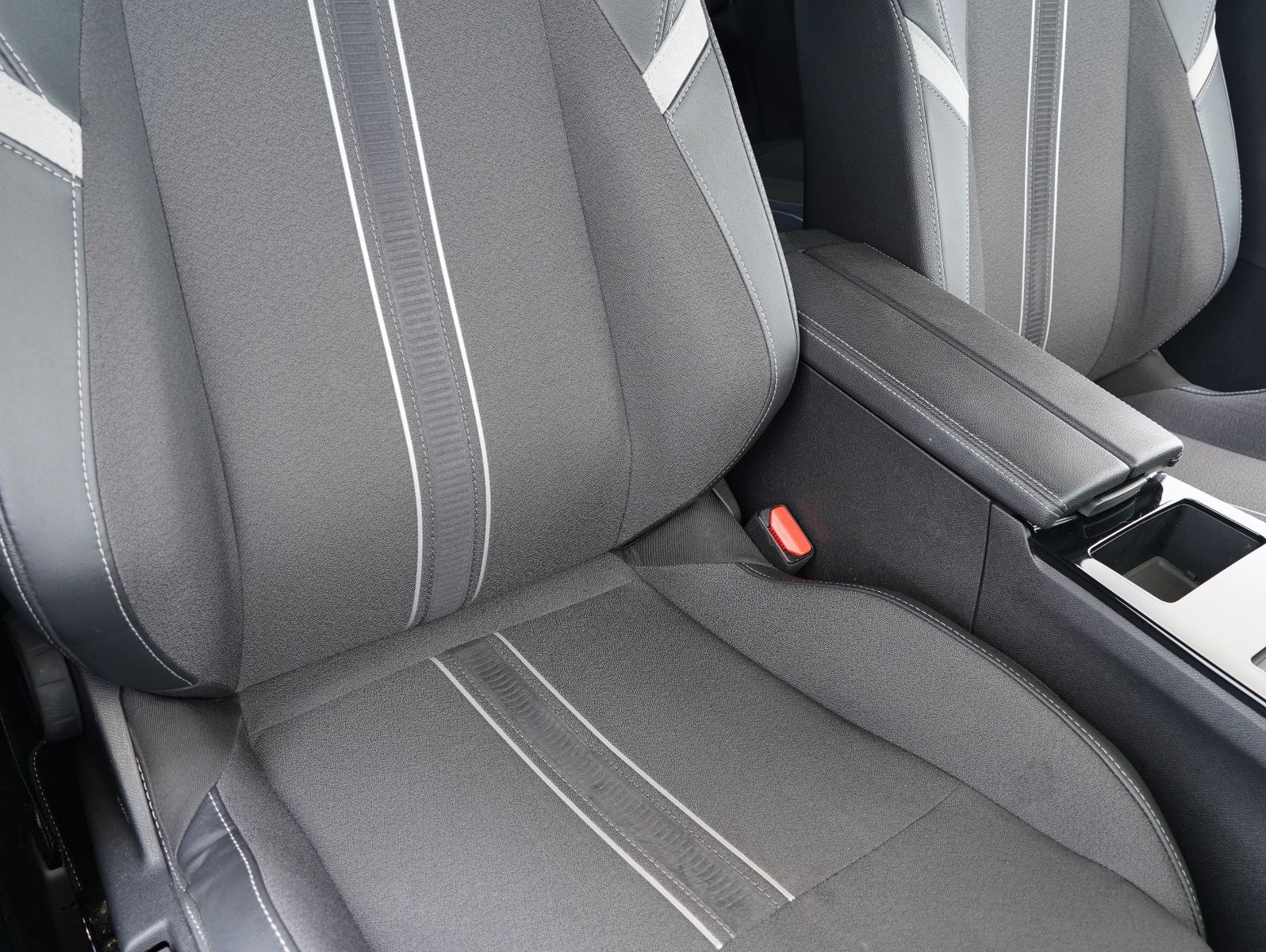 Fahrzeugabbildung Opel Astra L 1.2 Turbo GS LED/INTELLILUX/ACC/AHK/360°