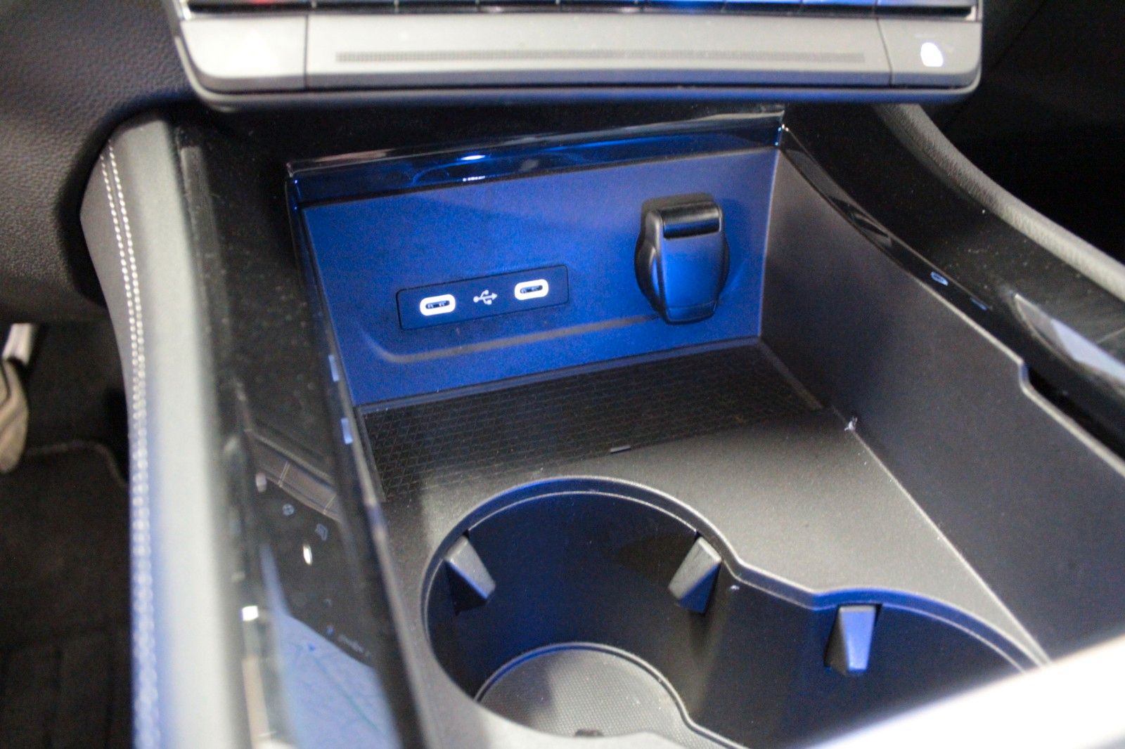 Fahrzeugabbildung Renault Austral Mild Hybrid 160 Techno Automatik*15146*