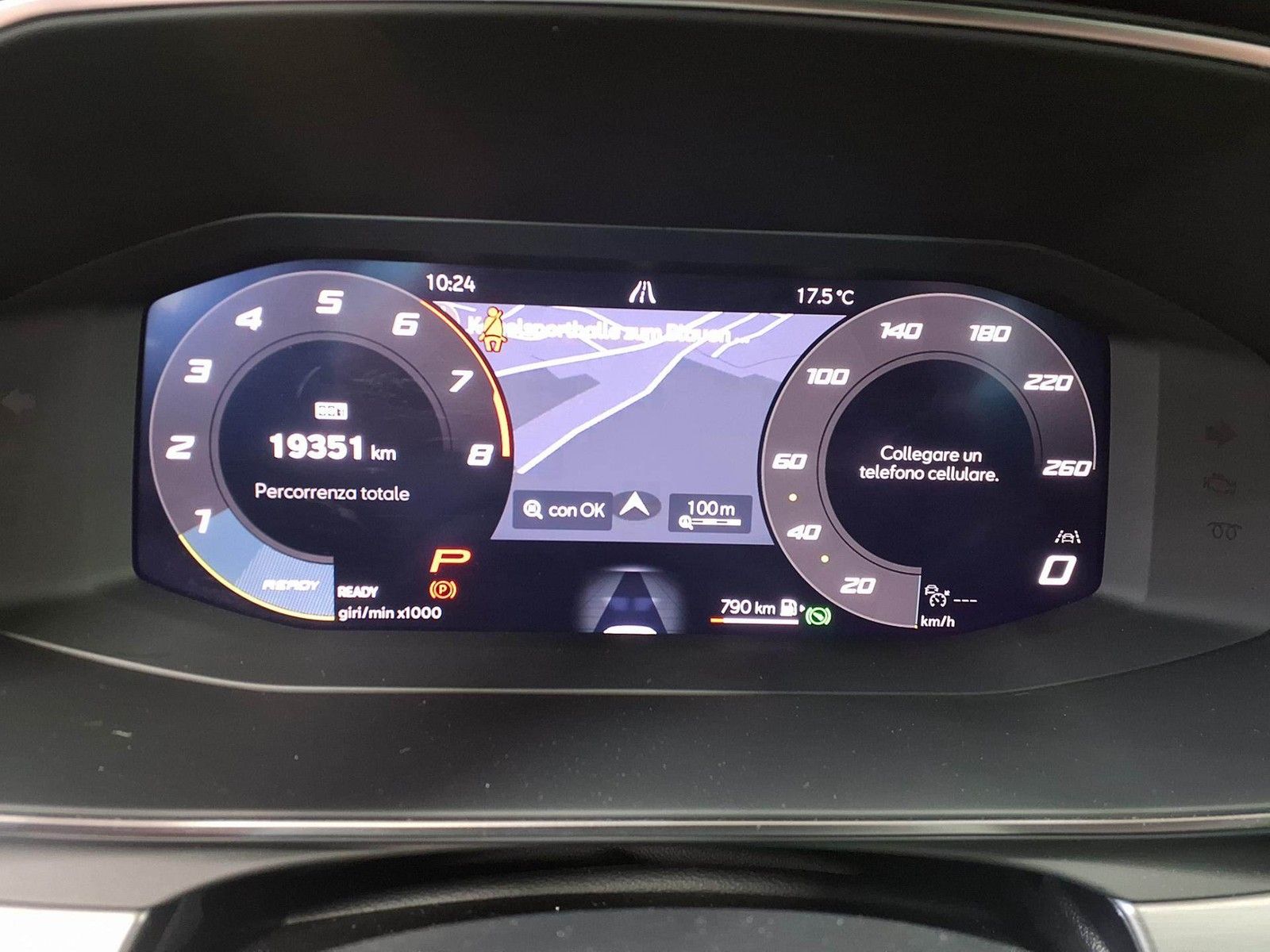 Fahrzeugabbildung SEAT Leon ST eTSI FR DSG LED Navi VC ACC RFK SH