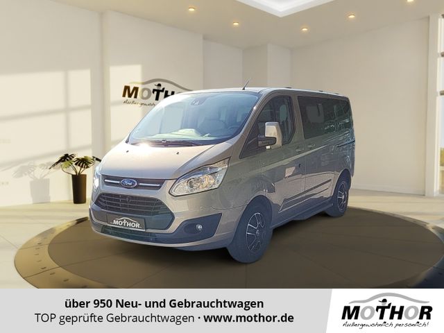 Ford Tourneo Custom 2.2 TDCi L1 Titanium