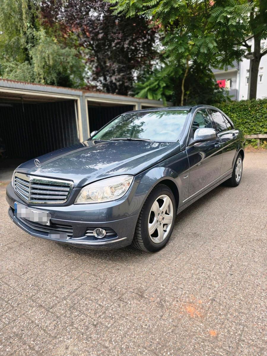 Mercedes-Benz C 180