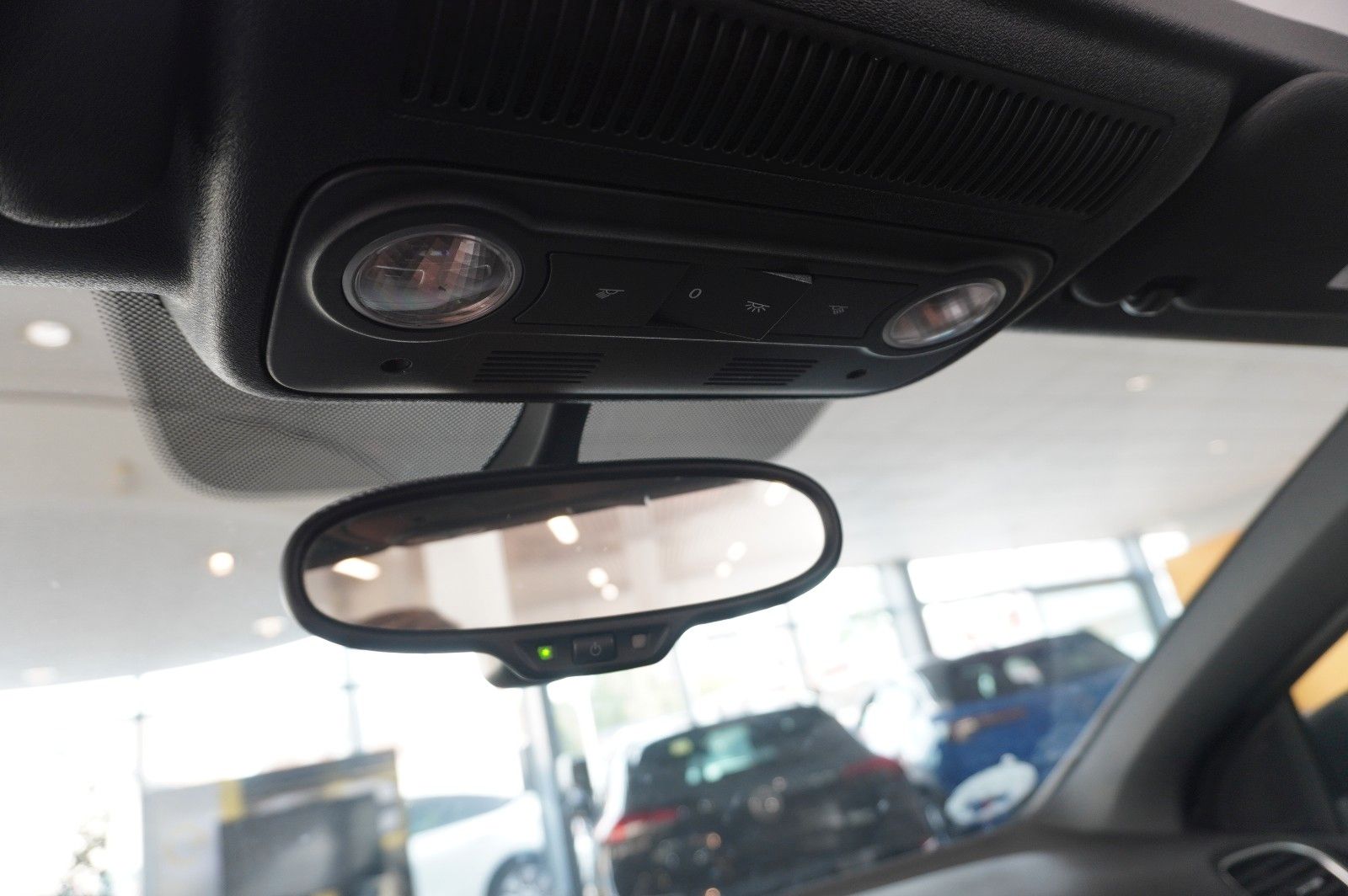 Fahrzeugabbildung Volkswagen Golf VI Cabriolet 1.2 TSI NAVI/SHZ/USB/PDC/TEMP.