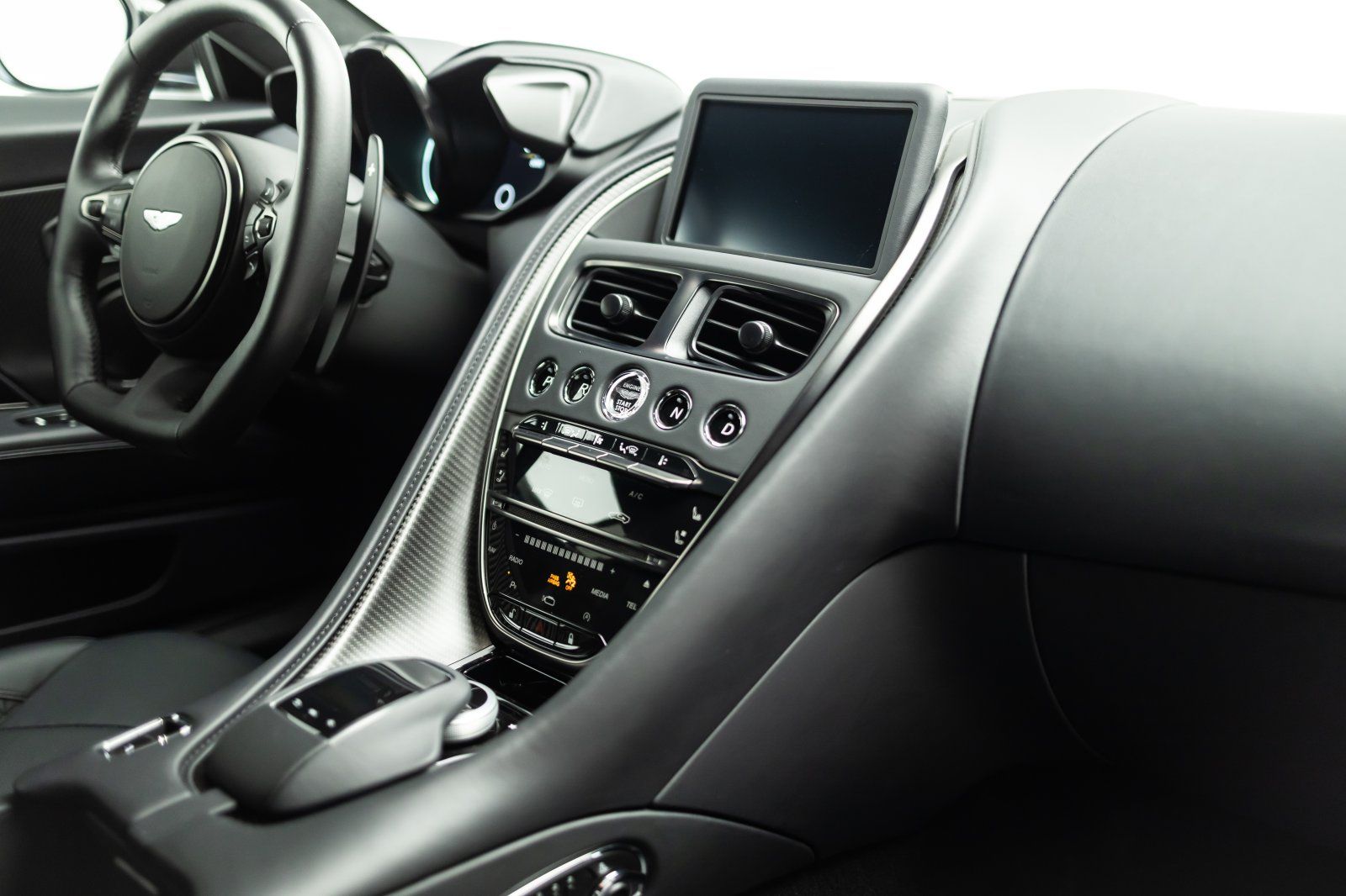 Aston Martin DBS (5.2 V12 FULL CARBON/1.Hand/Deutsches Fzg.)