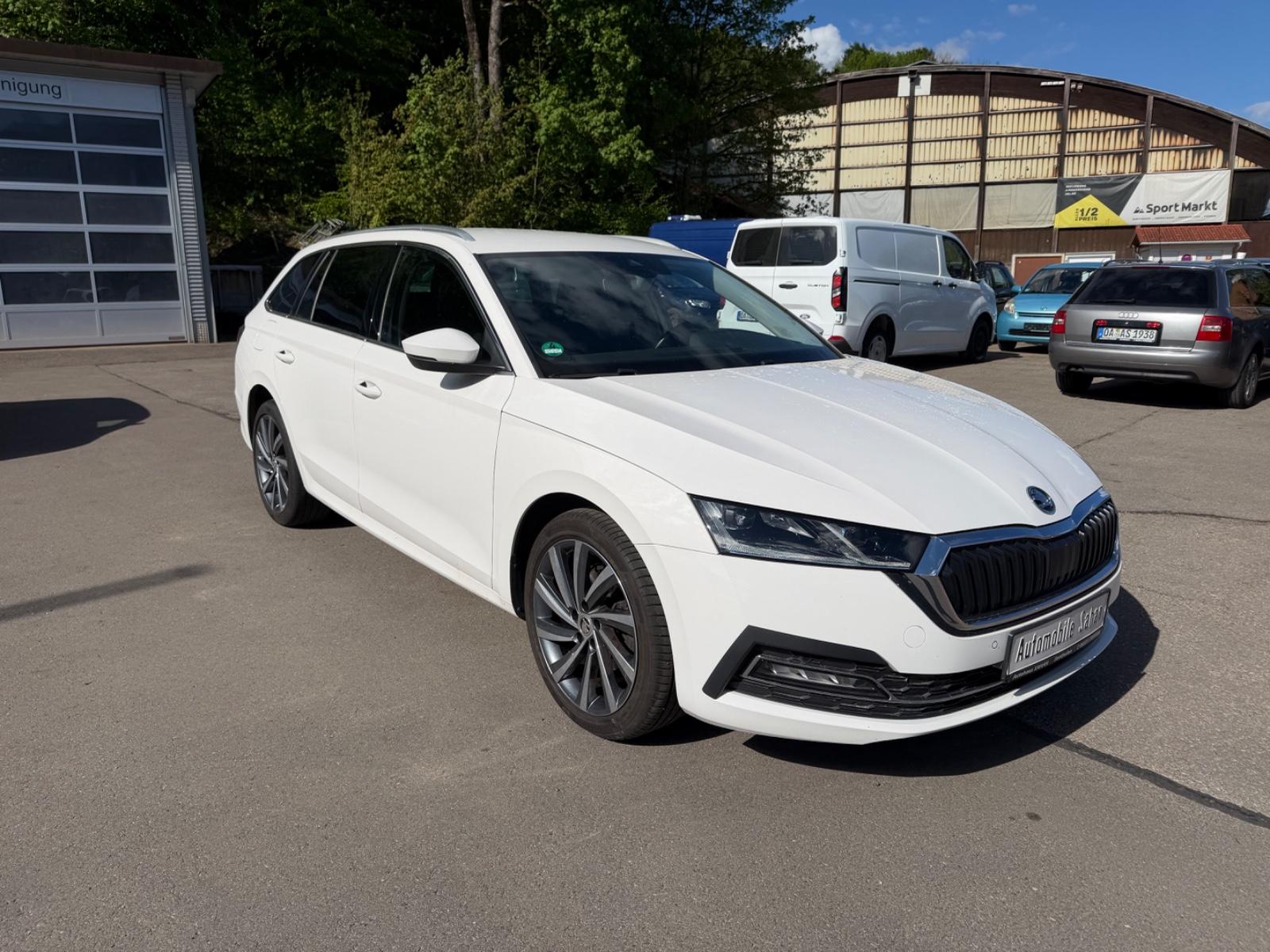 Skoda Octavia Combi Style 1.Hand