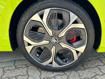 Bild 25 Skoda Octavia Combi 2.0 TSI 195 kW RS Vollausstattung