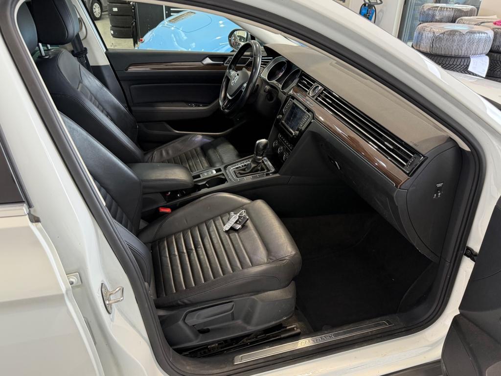Volkswagen Passat Alltrack
