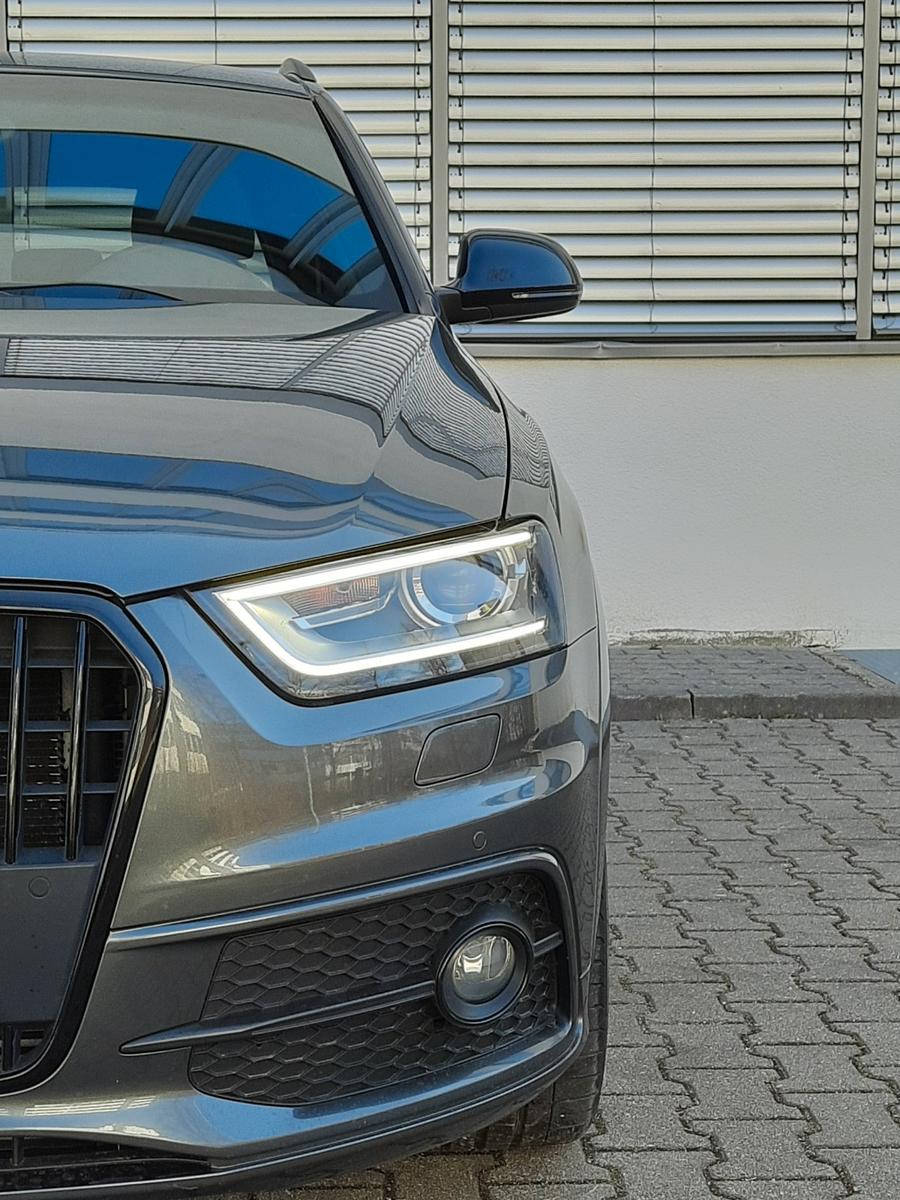 Audi Q3 2.0 TDI quattro/3xS-Line/Bi-Xen/AhK/Kam/19"