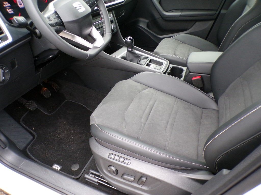 Fahrzeugabbildung SEAT Ateca 1.0 TSI Road Edition