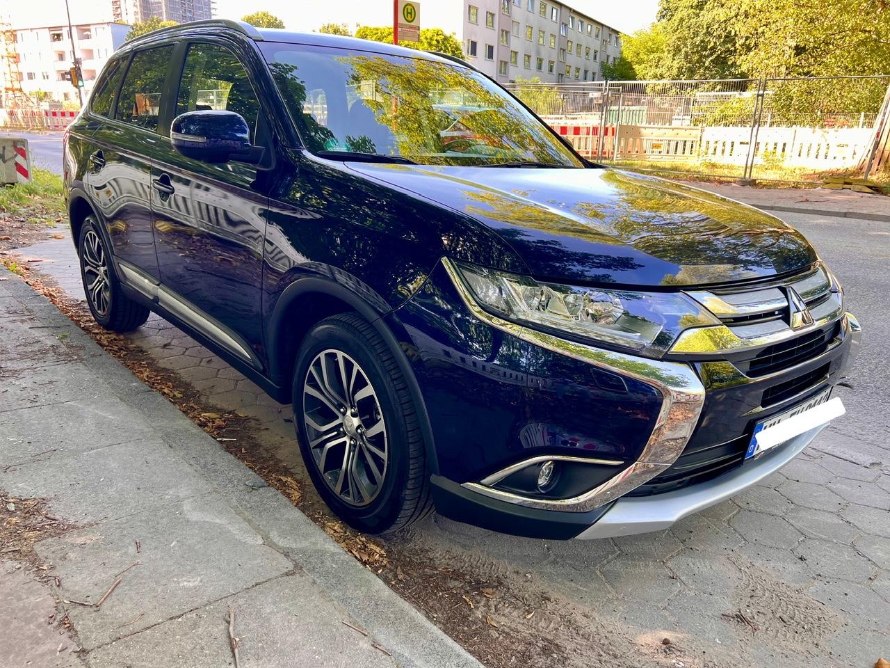 Mitsubishi Outlander 2.2 DI-D 4WD Automatik, 7 Sitzer 