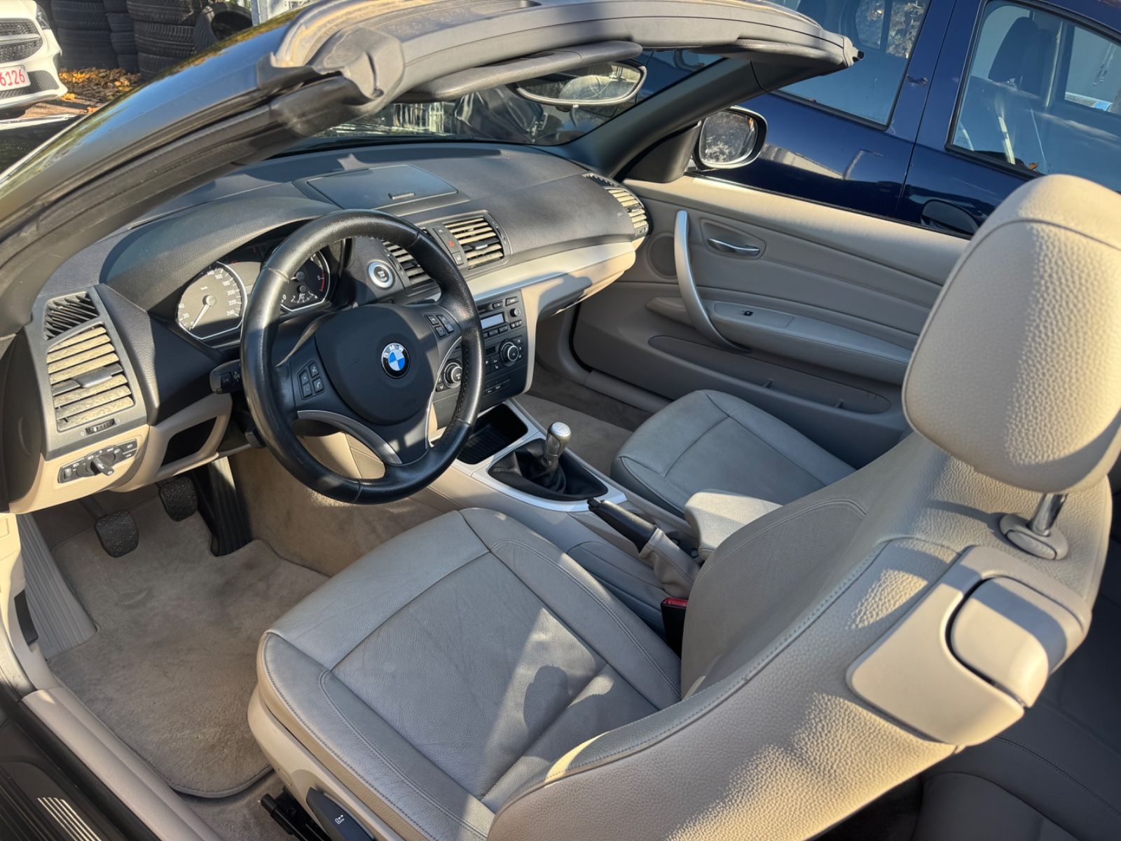 Fahrzeugabbildung BMW 118 1 Cabrio 118 d Leder+Sitzheizung