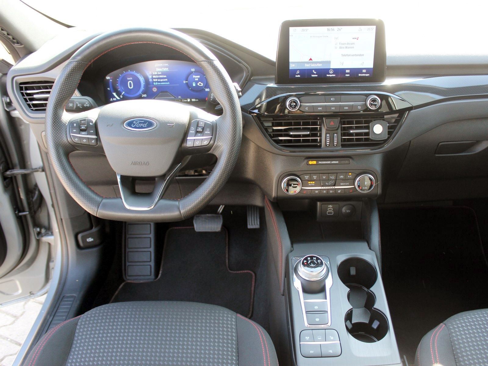 Fahrzeugabbildung Ford Kuga Plug-In Hybrid ST-Line 2,5 Duratec