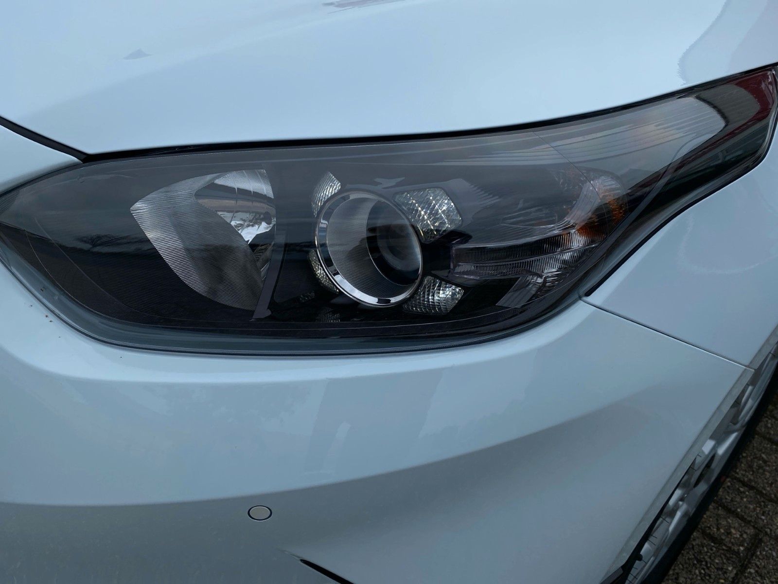 Fahrzeugabbildung Kia CEED_5 1.0T 100 ULTIMATE STD