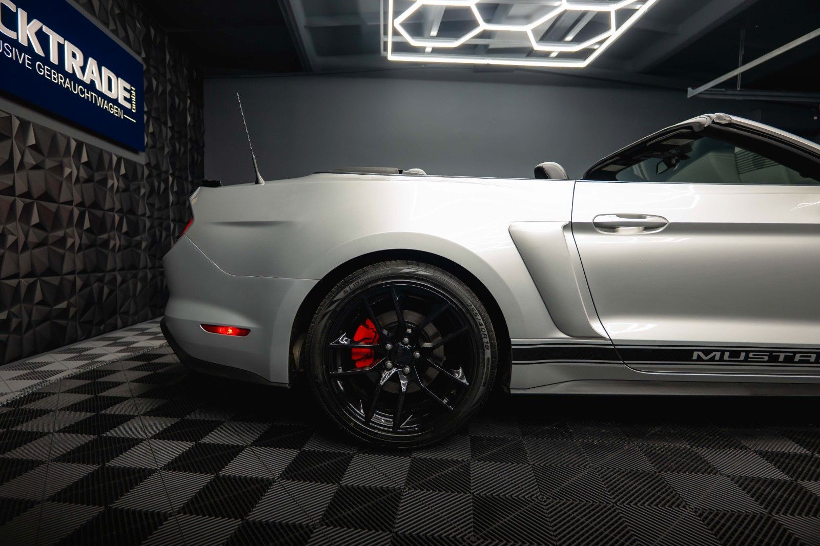 Fahrzeugabbildung Ford Mustang Shelby 500 GT Cabrio Performance PREMIUM