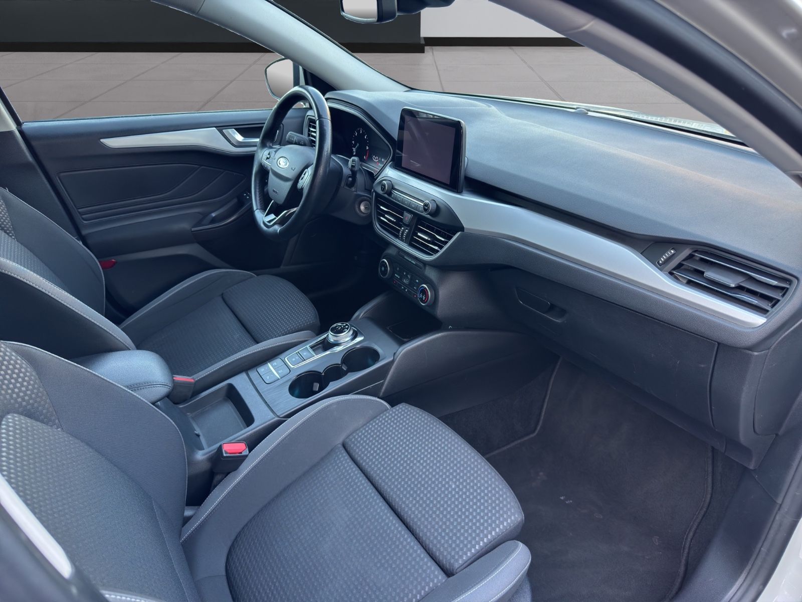Fahrzeugabbildung Ford Focus Turnier*1.5*Diesel*Spurhalte*Kamera*Voll*