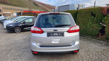 Fahrzeugabbildung Ford Grand C-MAX Titanium