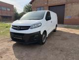 Opel Vivaro - Opel: Firmenfahrzeug