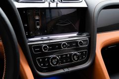 Bentley Bentayga – 19 / 34