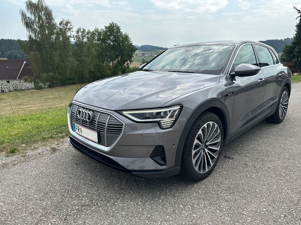 Image of Audi e-tron