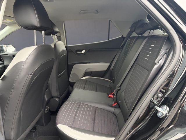 Fahrzeugabbildung Kia Stonic (YBCUV) Spirit Navi LED Apple CarPlay And