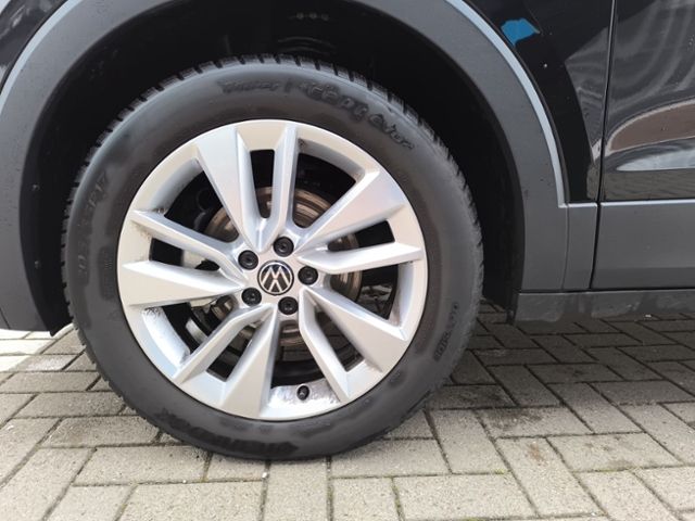 Fahrzeugabbildung Volkswagen T-Cross 1.0 TSI OPF DSG Style LED ACC NAVI