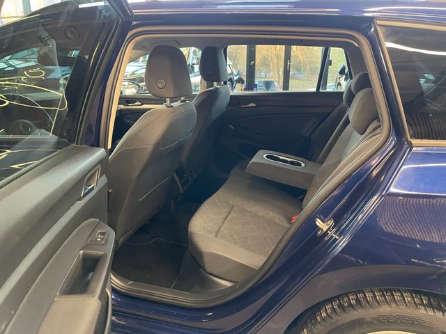 Volkswagen Golf VIII Variant *19%MwSt*TACHO DIGITAL*LED*NAV