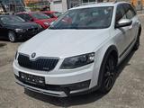 Skoda Octavia Combi Scout 4x4*DSG Automatik*Euro 6* - Skoda: Eu Auto