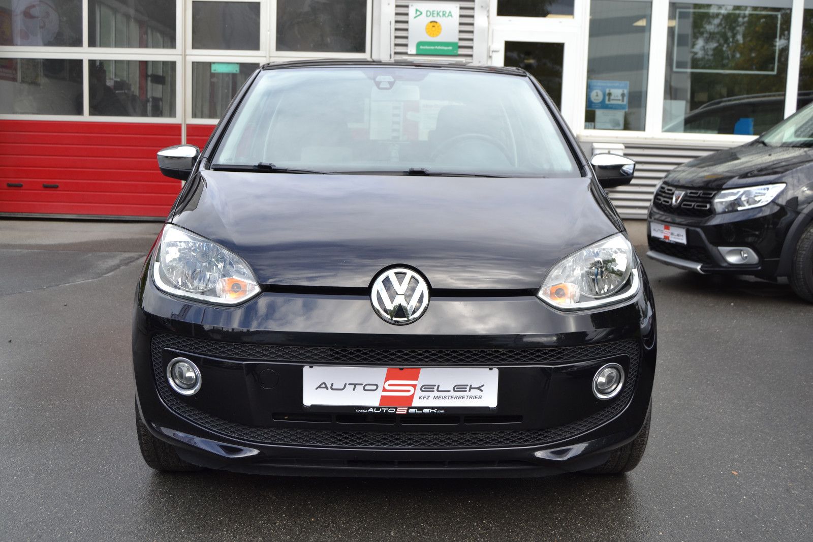 Fahrzeugabbildung Volkswagen up! black up!/Panoramadach/Klima/Navi
