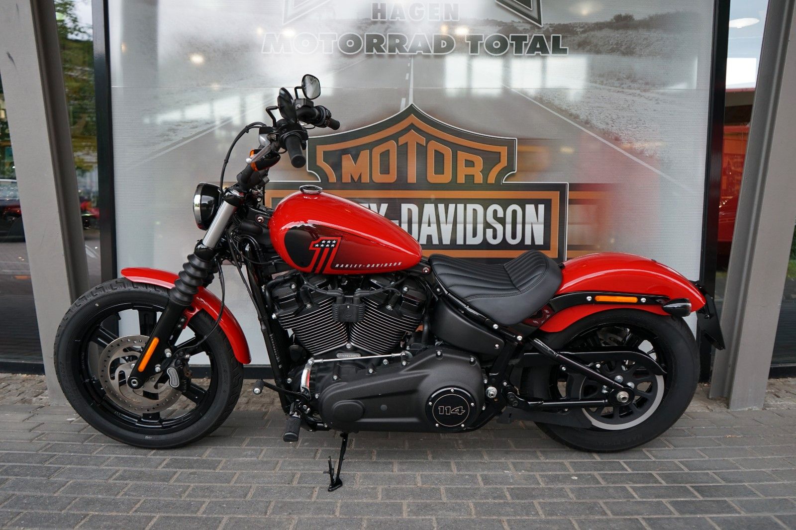 Fahrzeugabbildung Harley-Davidson Street Bob 114 - Kesstech - Neuwertig - Garantie