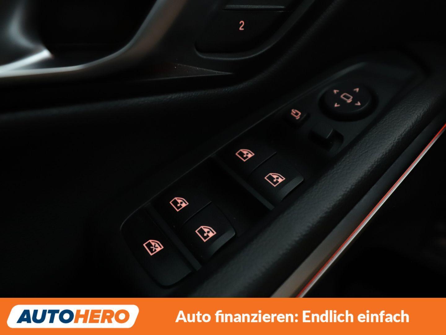 BMW 320i M Sport Aut.*NAVI*LASER*PANO*CAM*PDC*SHZ*