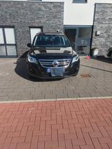 Volkswagen VW Tiguan 5N TSI 4 Motion - Volkswagen Tiguan mit Benzin-Antrieb: Limousine, Automatik