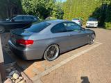 BMW E92 320i - BMW E92 mit Benzin-Antrieb