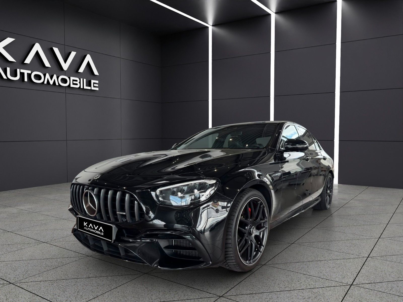 MERCEDES-BENZ E 63 AMG im Fahrzeugbestand von Kava Automobile