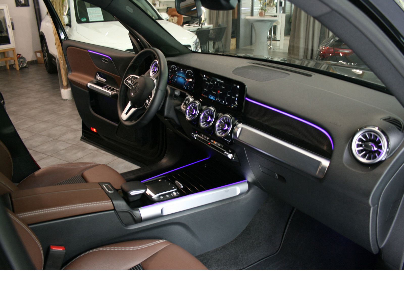 Fahrzeugabbildung Mercedes-Benz GLB 200 d Progres.*LED*Polster schwarz/braun*Kam