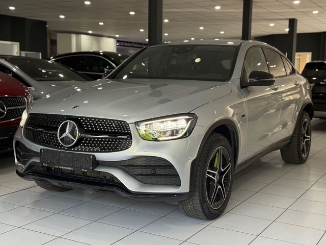 MERCEDES-BENZ GLC 300de Coupe 4M*AMG*KAMERA*AHK*AMBIENTE*MBUX*