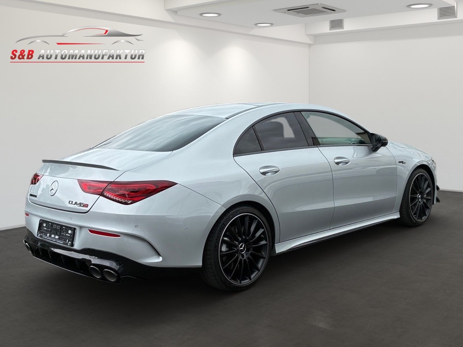 Mercedes-Benz CLA 35 AMG 4M Pano Kamera Multibeam Ambiente LED foto 4