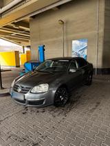 Volkswagen VW Jetta 1.9 TDI - Volkswagen Jetta aus 2007 mit Diesel-Antrieb