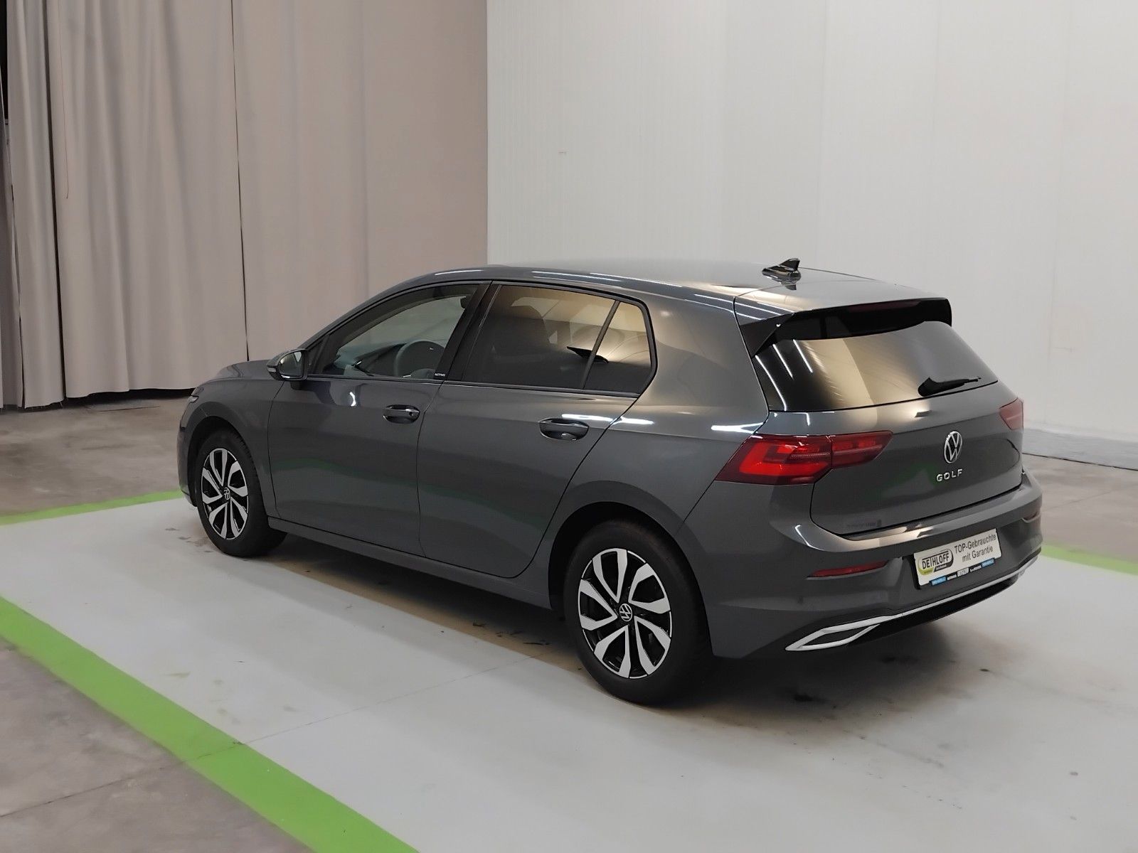 Vw Golf (01/2023, Benzin)
