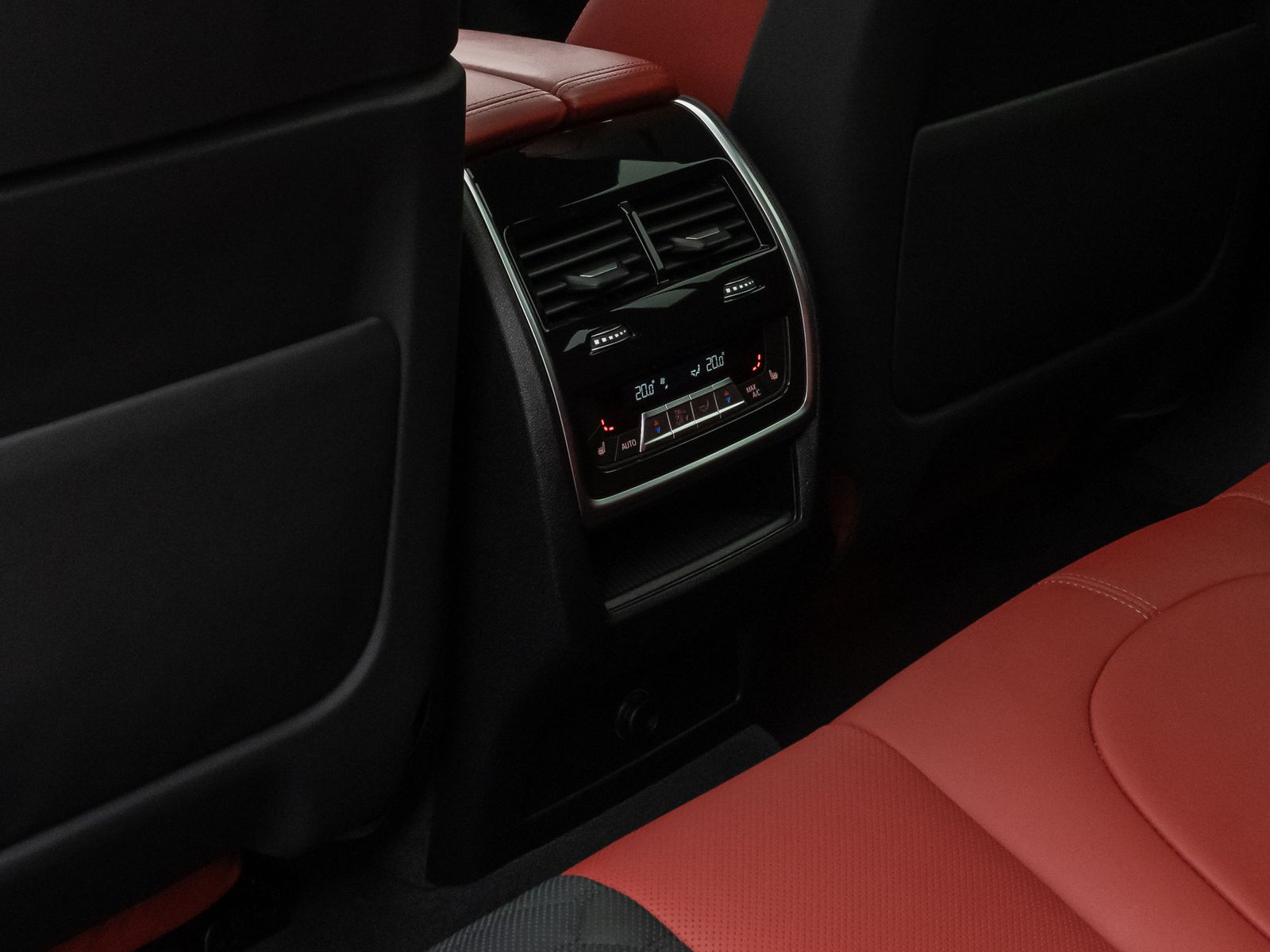 Fahrzeugabbildung BMW X6 M Competition Individual Panorama SoftCl Voll