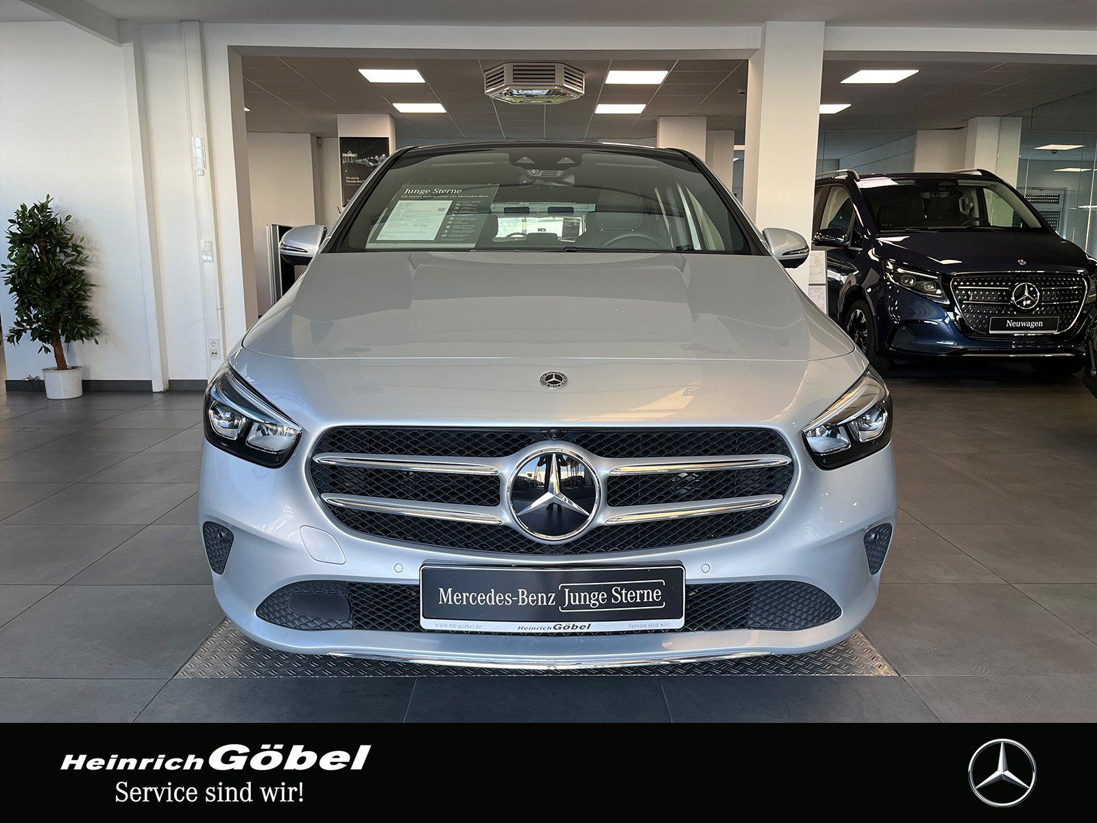 Fahrzeugabbildung Mercedes-Benz B 250 PROGRESSIVE+PANO+360°-KAM+NAVI+DISTRONIC+