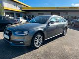 Audi A4 Avant Attraction Navigation/AHK abneh./S-Line - Audi A4: Kombi, Attraction