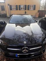 Mercedes-Benz CLA Shooting Brake 200d SB AMG Line - Mercedes-Benz 200: 200d