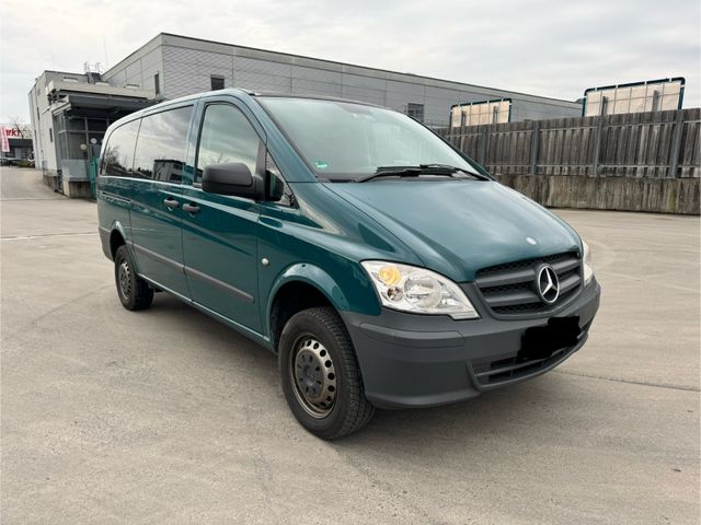 Mercedes-Benz Vito Kombi 4x4 116 CDI lang