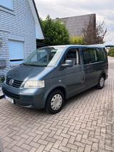 Volkswagen VW T5 Multivan - VW T5 Multivan in Oldenburg