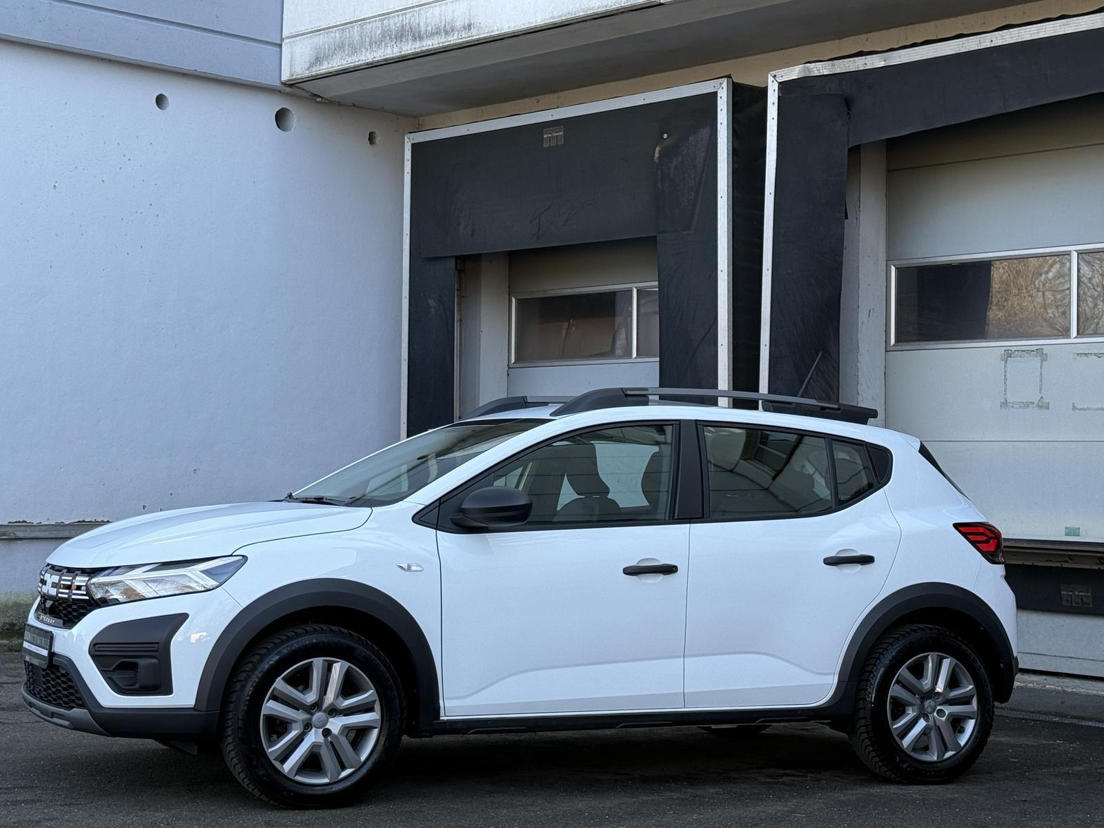 Dacia Sandero Stepway TCe 90 Essential LED Tempomat 