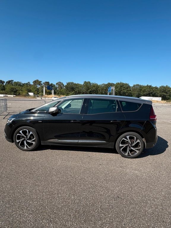 Image of Renault Scenic