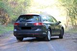 Volkswagen Passat Variant mit AHK - : V mit