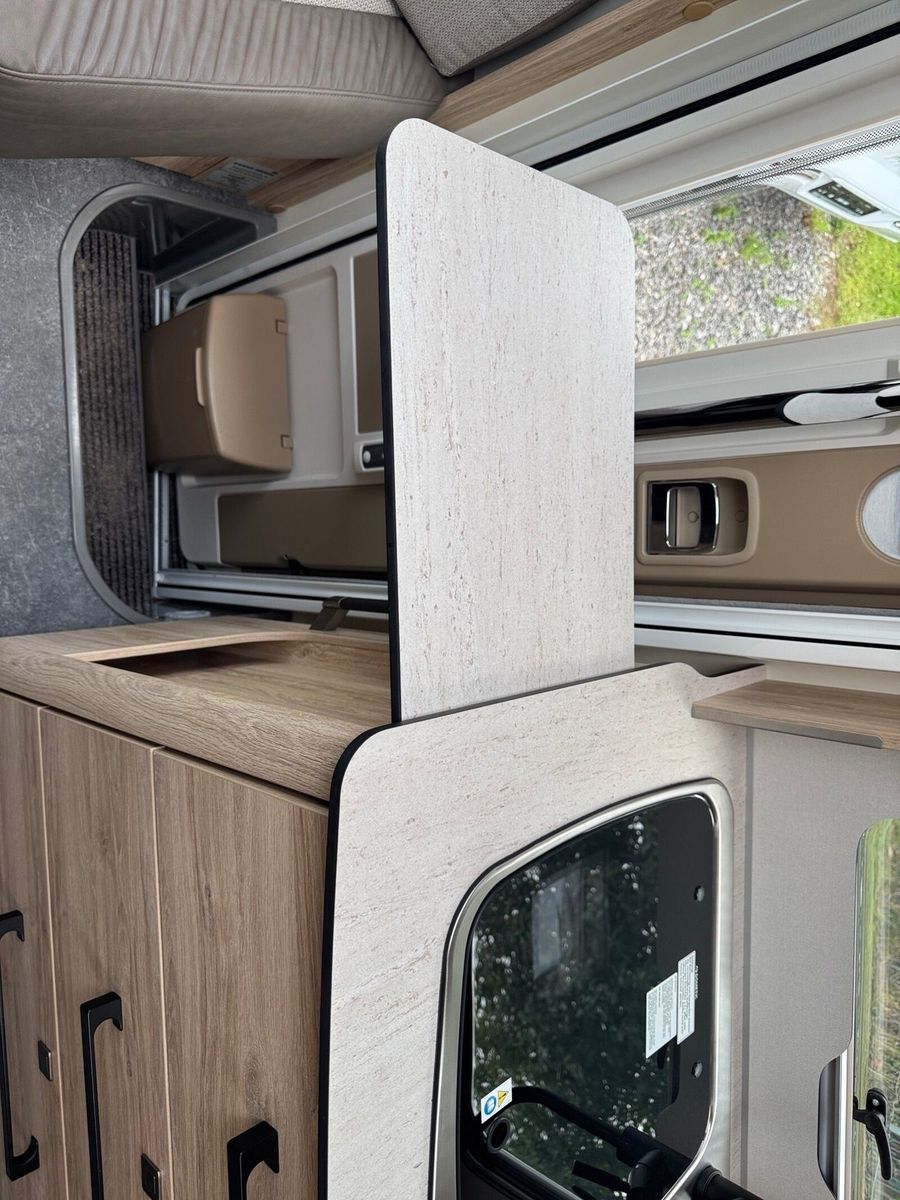 Fahrzeugabbildung Eura Mobil Profila T PT 660 EB Mondial Plus 180PS Dachklima